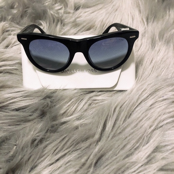 MICHAEL KORS Bora Bora Sunglasses MK-2074 - Picture 6 of 6